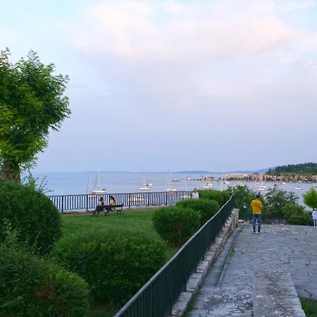 Nikolakis Kofineta * コルフ島