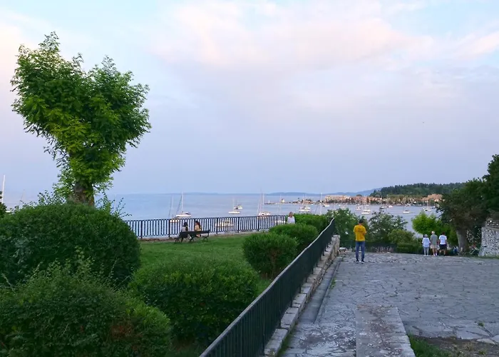 Nikolakis Kofineta * Corfu (city)